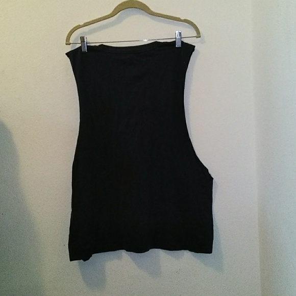 Tank top - Picture 3 of 3